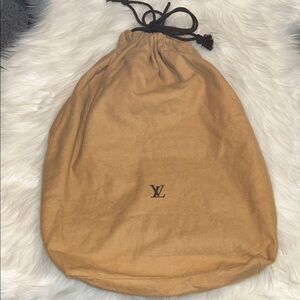 Louis Vuitton Dust Bag 19L x 16W